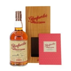 Glenfarclas Family Casks S22 2005/2022
